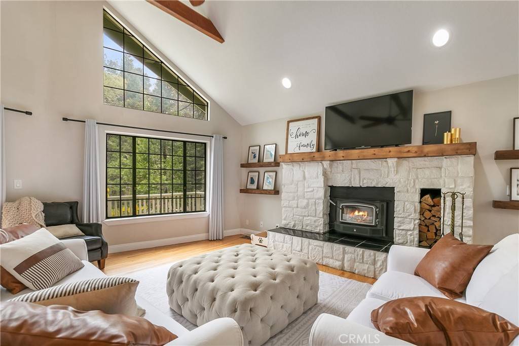 Twin Peaks, CA 92391,26503 Fernrock RD