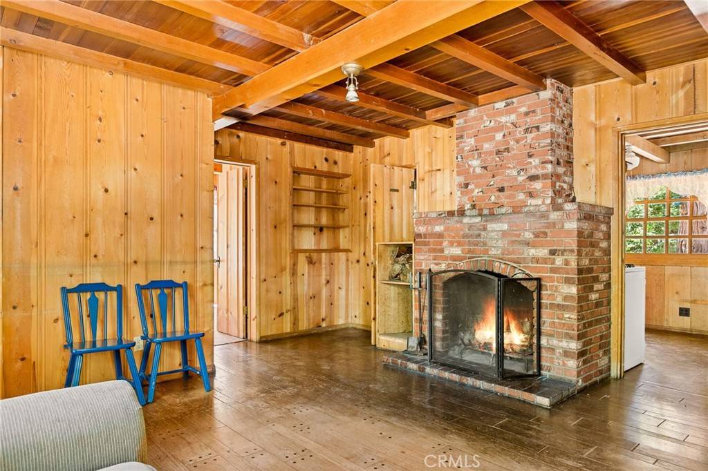 Twin Peaks, CA 92391,26201 State Highway 189