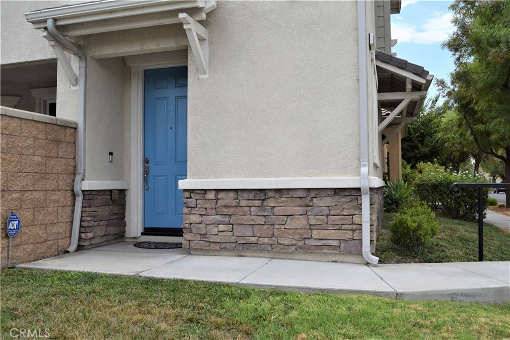Eastvale, CA 92880,14608 Narcisse DR