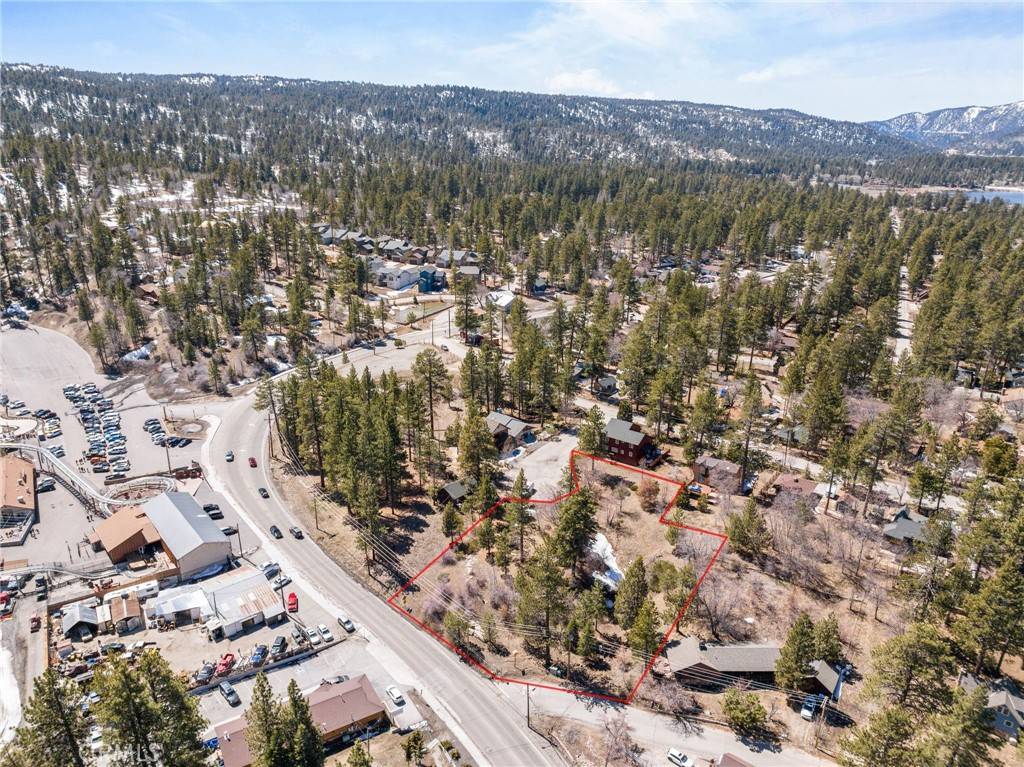 Big Bear Lake, CA 92315,40376 Big Bear BLVD