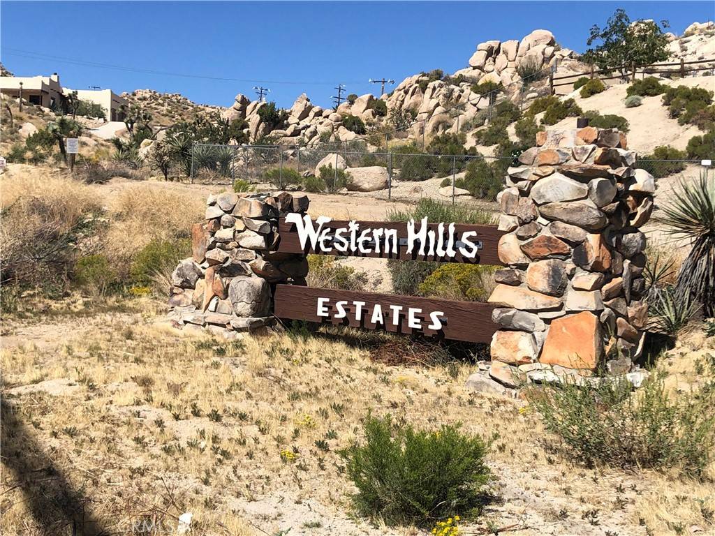 Yucca Valley, CA 92284,0 Farrelo RD