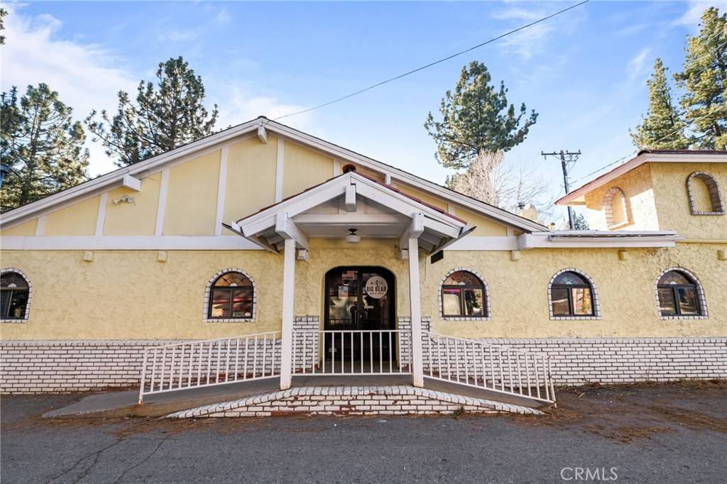 Big Bear Lake, CA 92315,42164 Moonridge WAY