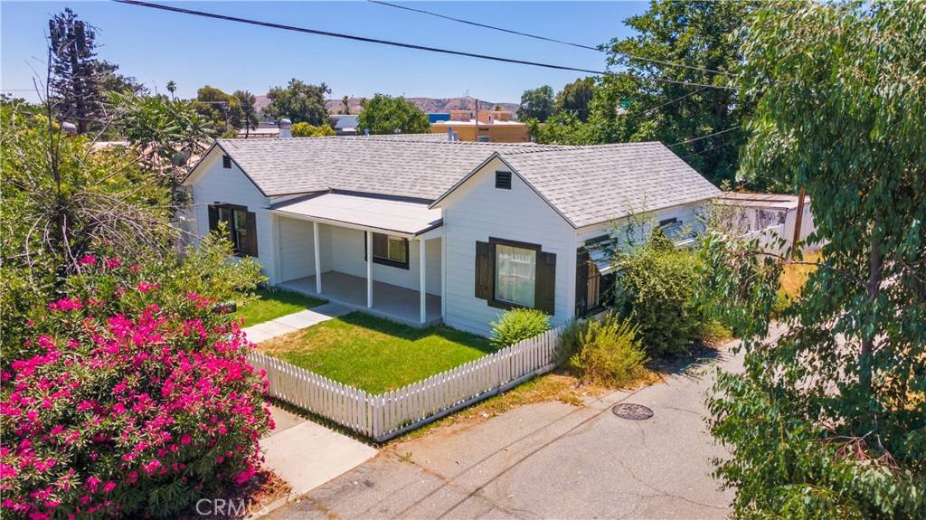 Beaumont, CA 92223,559 Edgar AVE