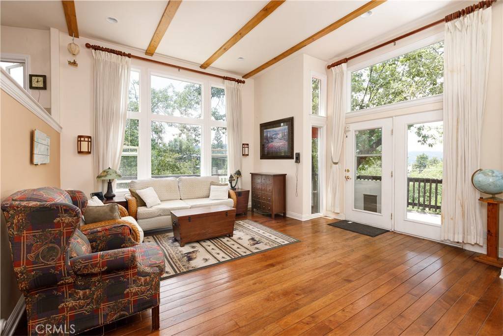 Lake Arrowhead, CA 92352,28966 North Shore RD