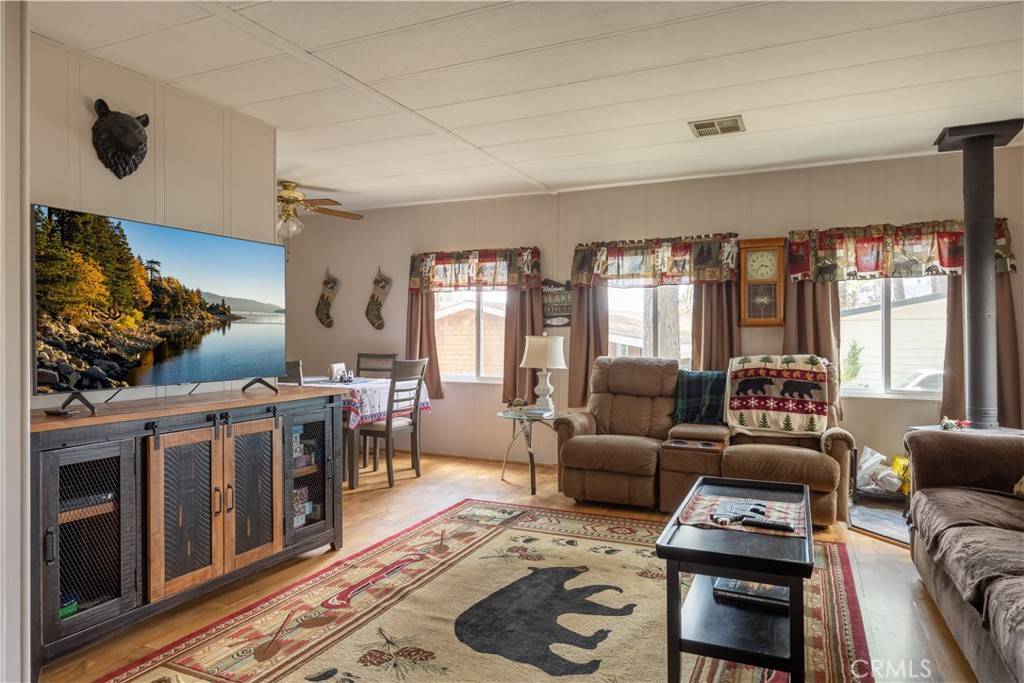 Big Bear Lake, CA 92315,41150 Lahontan #B7