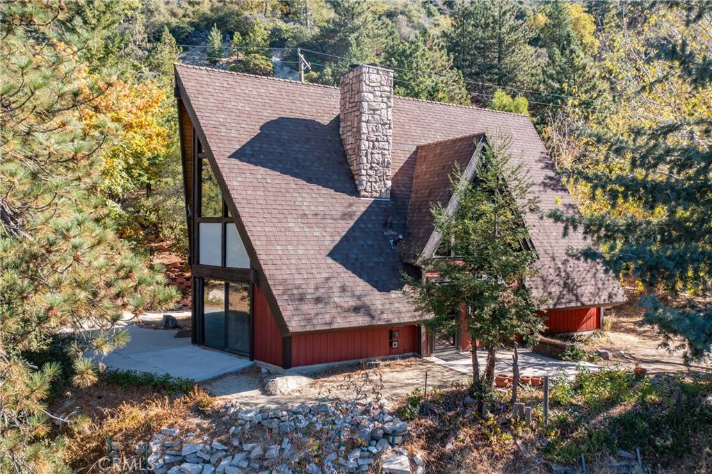 Angelus Oaks, CA 92305,6392 SPRUCE AVE