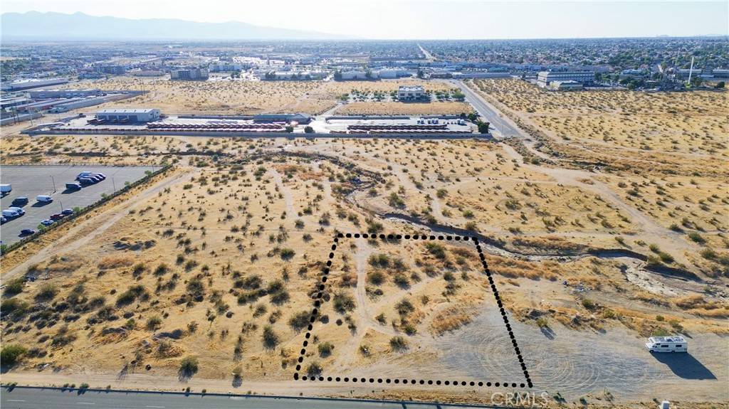 Victorville, CA 92395,1 Balsam RD