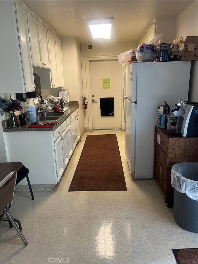 Oakhurst, CA 93644,40325 Highway 41