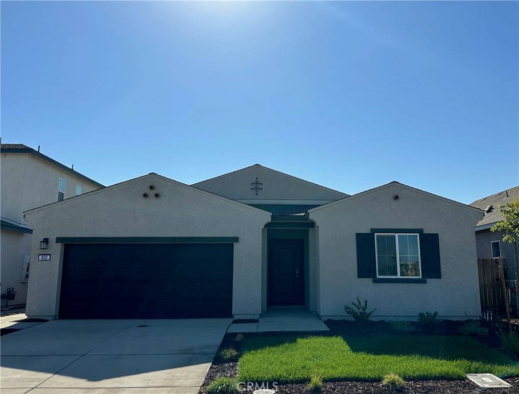 Patterson, CA 95363,822 Holdenhurst LN