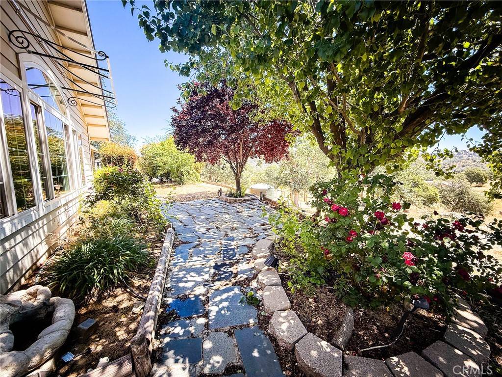 Raymond, CA 93653,35777 Road 606