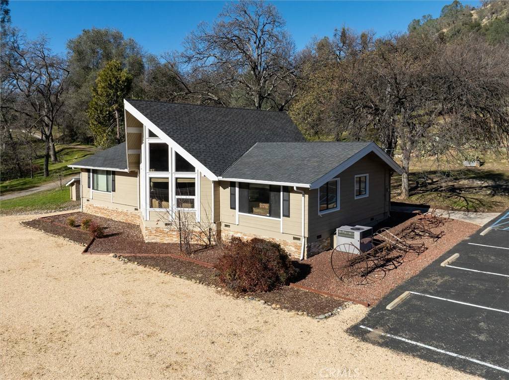 Coarsegold, CA 93614,35674 Highway 41