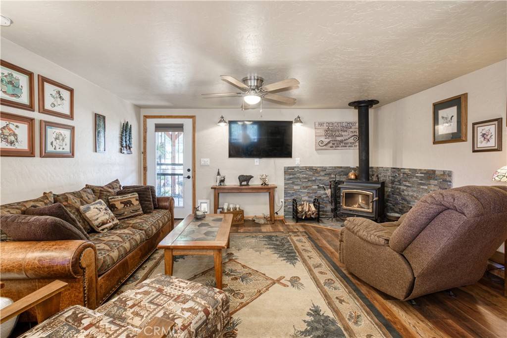 North Fork, CA 93643,33463 Road 233