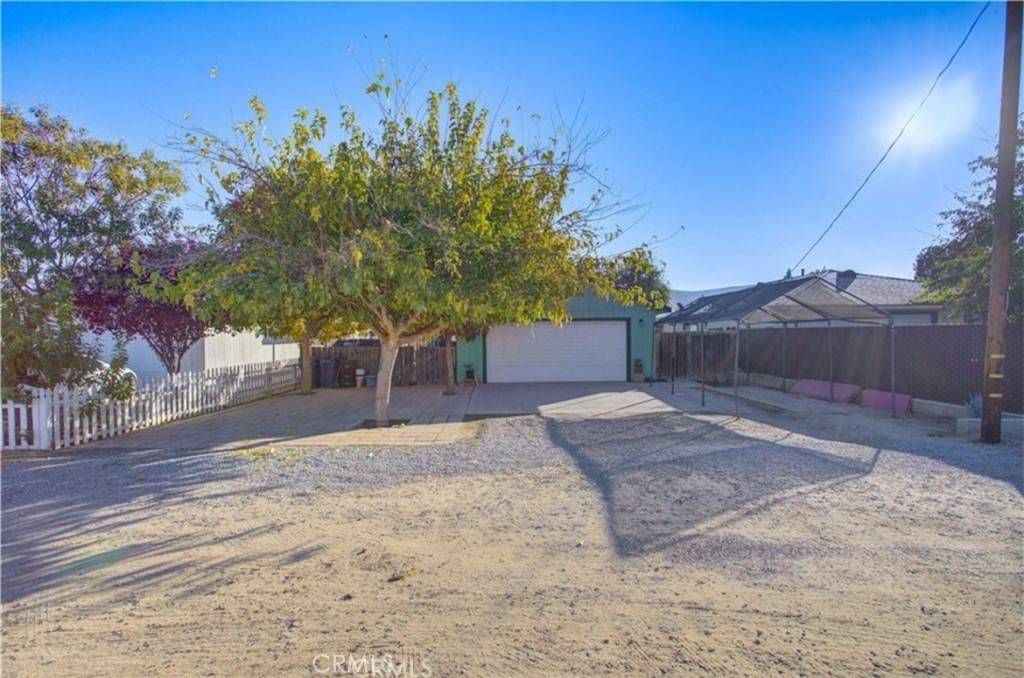 Shandon, CA 93461,250 N 4th ST