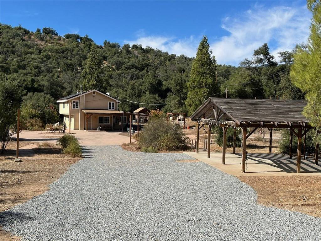 Santa Ysabel, CA 92070,5049 CA-78