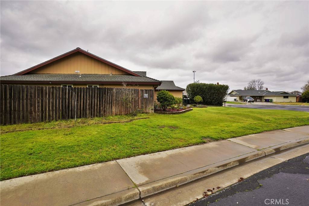 Lemoore, CA 93245,465 Mike CT