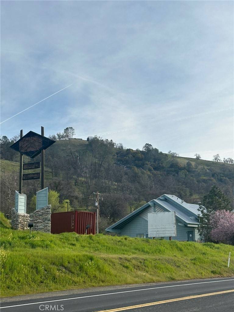 Coarsegold, CA 93614,46982 Pony Express LN