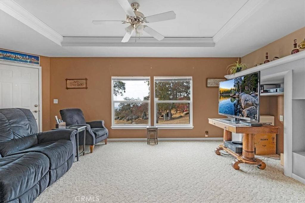 Squaw Valley, CA 93675,37806 Boxalder LN
