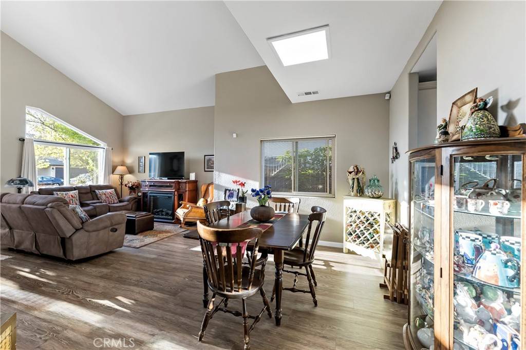 Los Banos, CA 93635,560 Cabernet ST