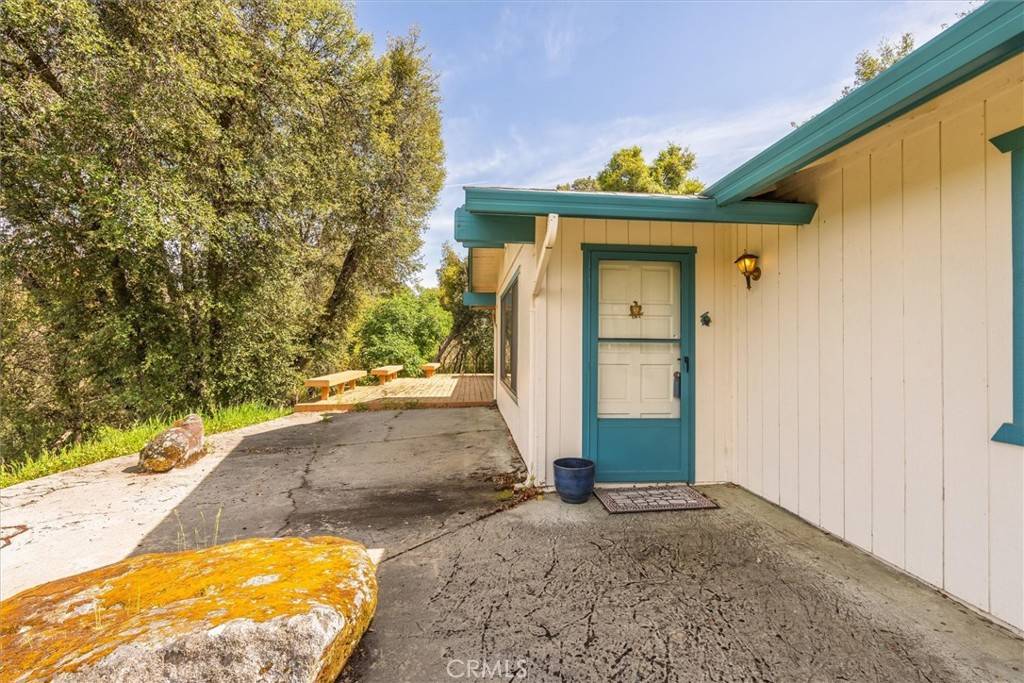 Oakhurst, CA 93644,50566 Critter Creek LN