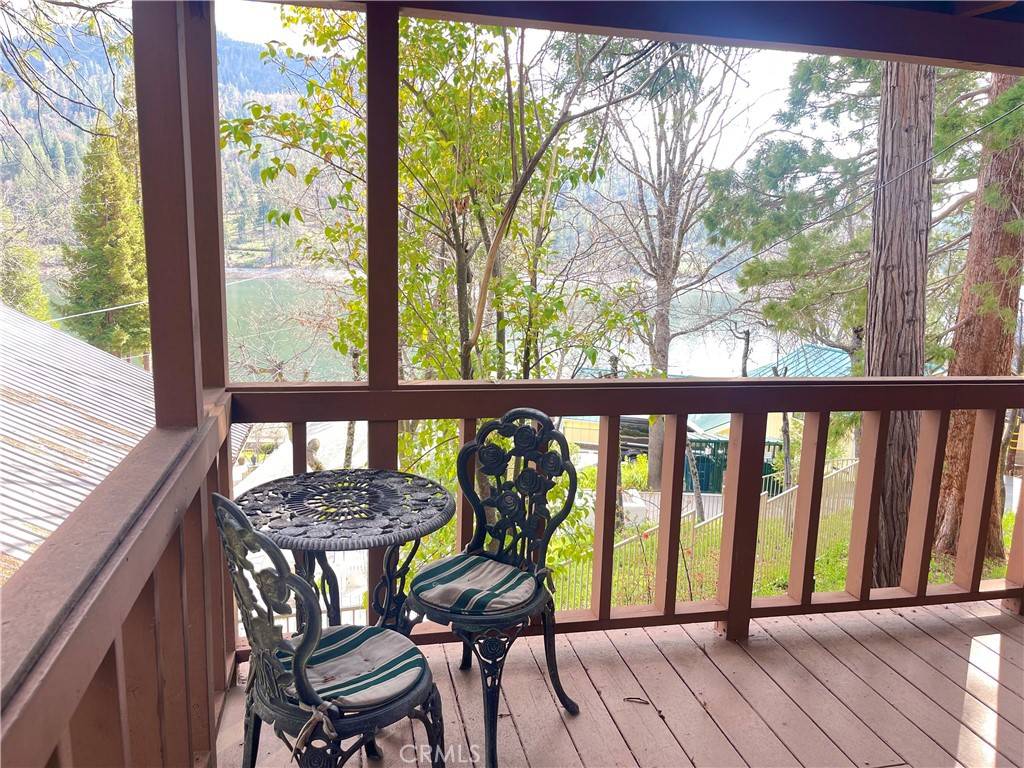 Bass Lake, CA 93604,39121 Lake DR