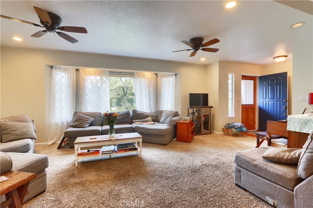Ahwahnee, CA 93601,41820 Dillon CIR
