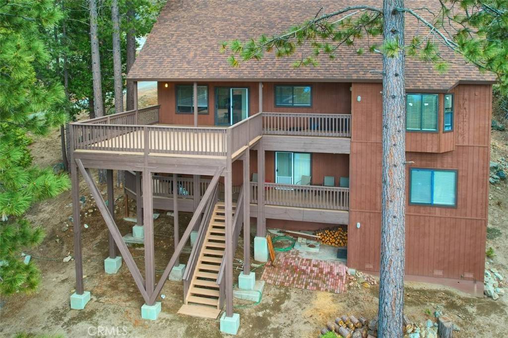 Yosemite, CA 95389,7501 7503 Yosemite Park WAY