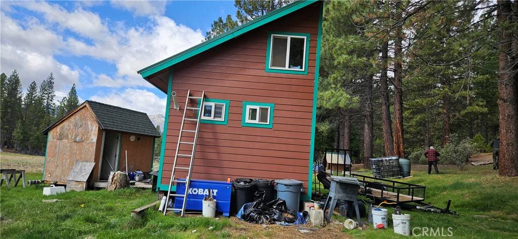 North Fork, CA 93643,112 N Meadow LN