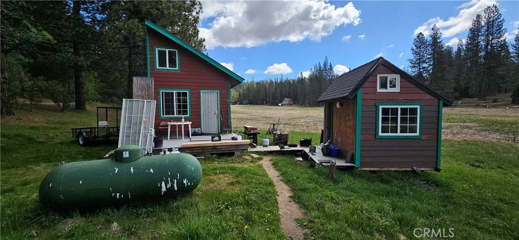 North Fork, CA 93643,112 N Meadow LN