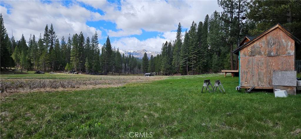 North Fork, CA 93643,112 N Meadow LN
