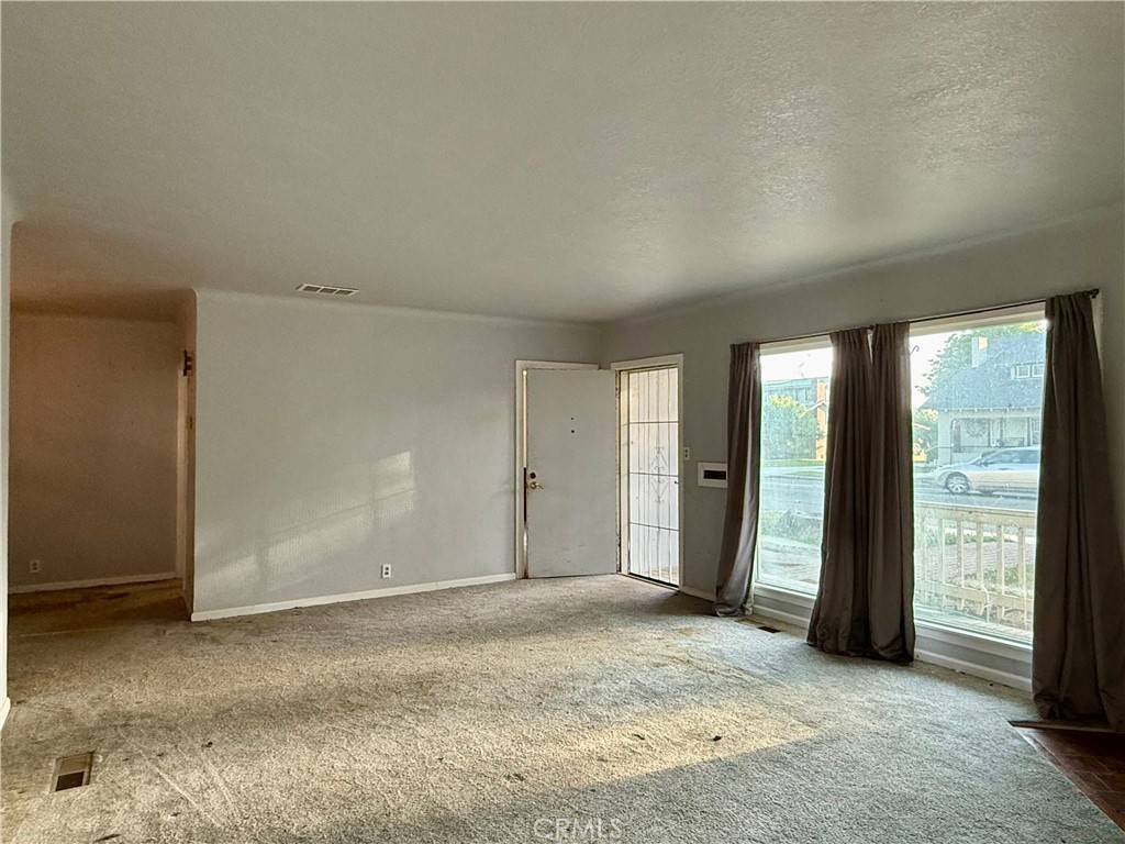 Reedley, CA 93654,570 S Reed AVE