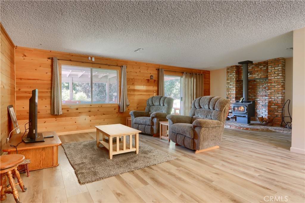 Oakhurst, CA 93644,42275 Buckeye RD