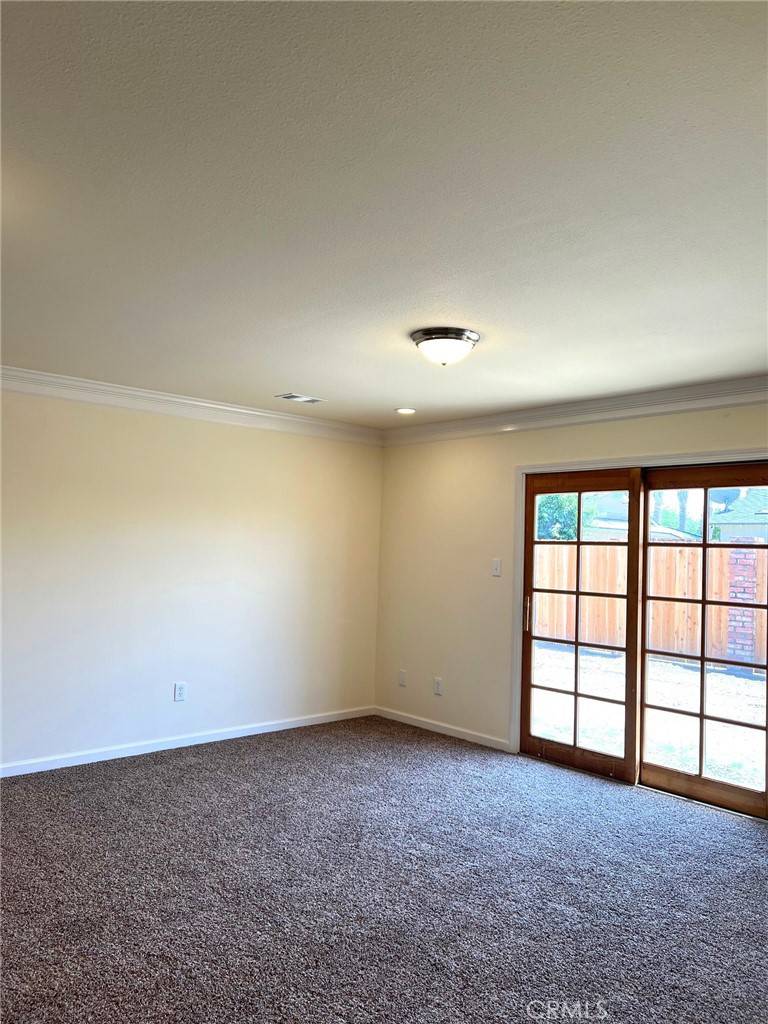 Hanford, CA 93230,1565 Bluejay CIR