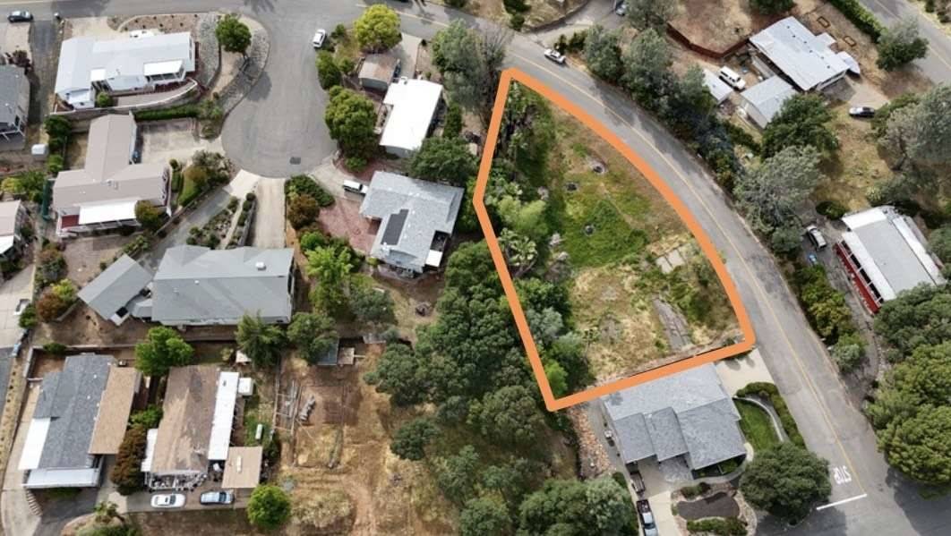 Oroville, CA 95966,170 Kokanee DR