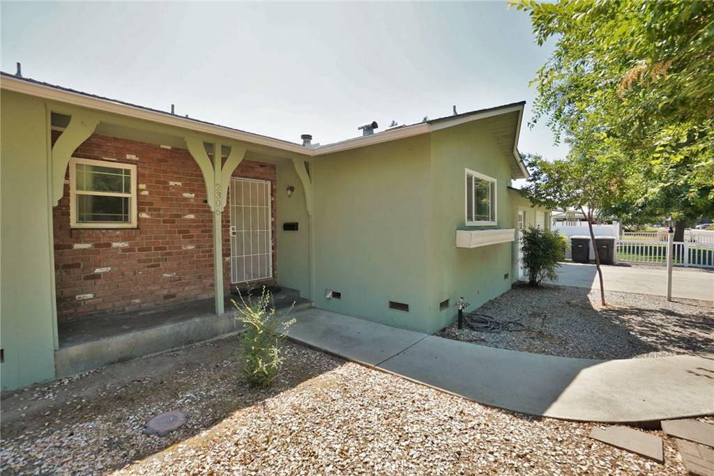 Visalia, CA 93277,2306 S Encina ST