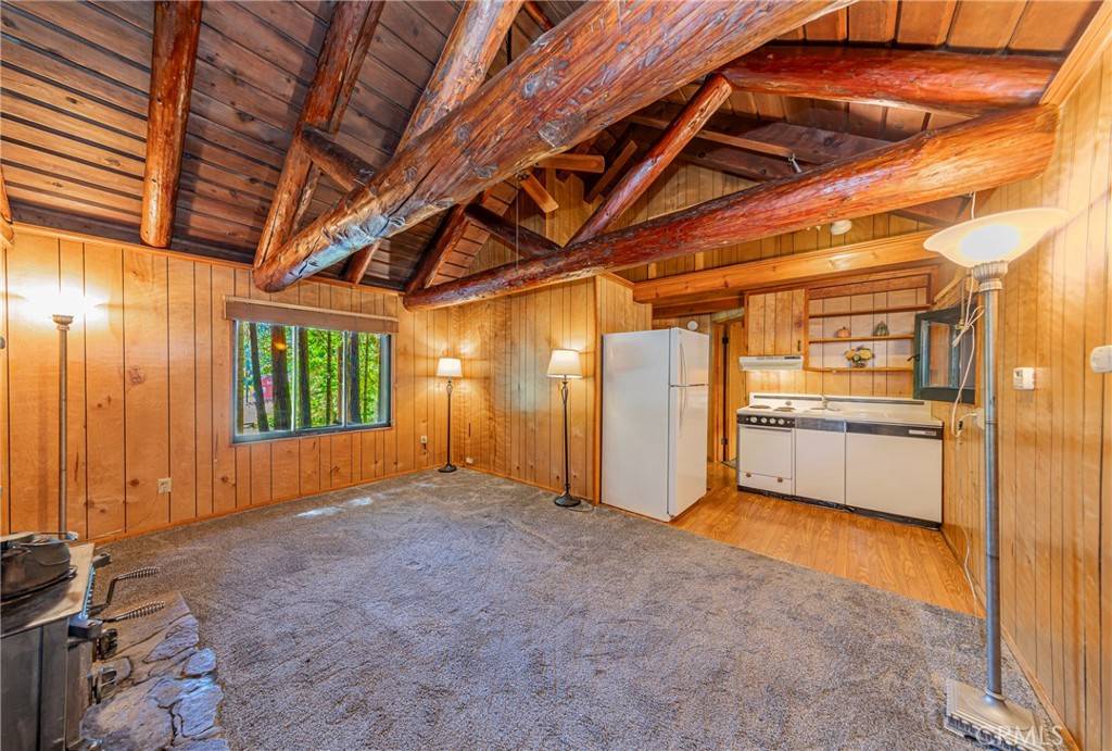 Fish Camp, CA 93623,1190 Silver Tip LN