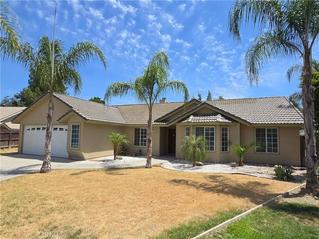 Kerman, CA 93630,568 Walnut CT