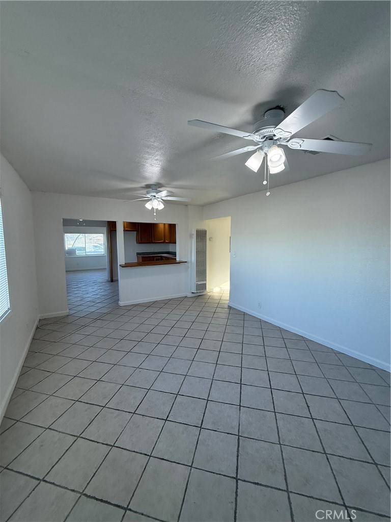 Ridgecrest, CA 93555,1032 W Coronado AVE