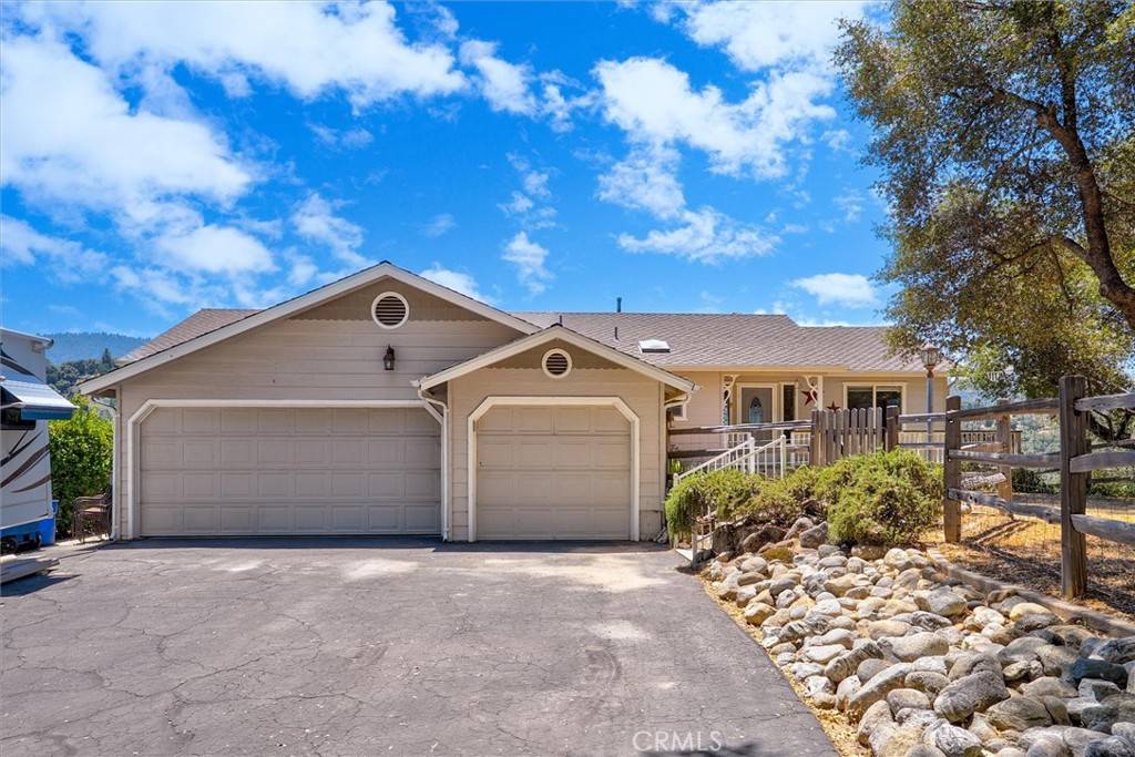 Oakhurst, CA 93644,39397 Moonray LN