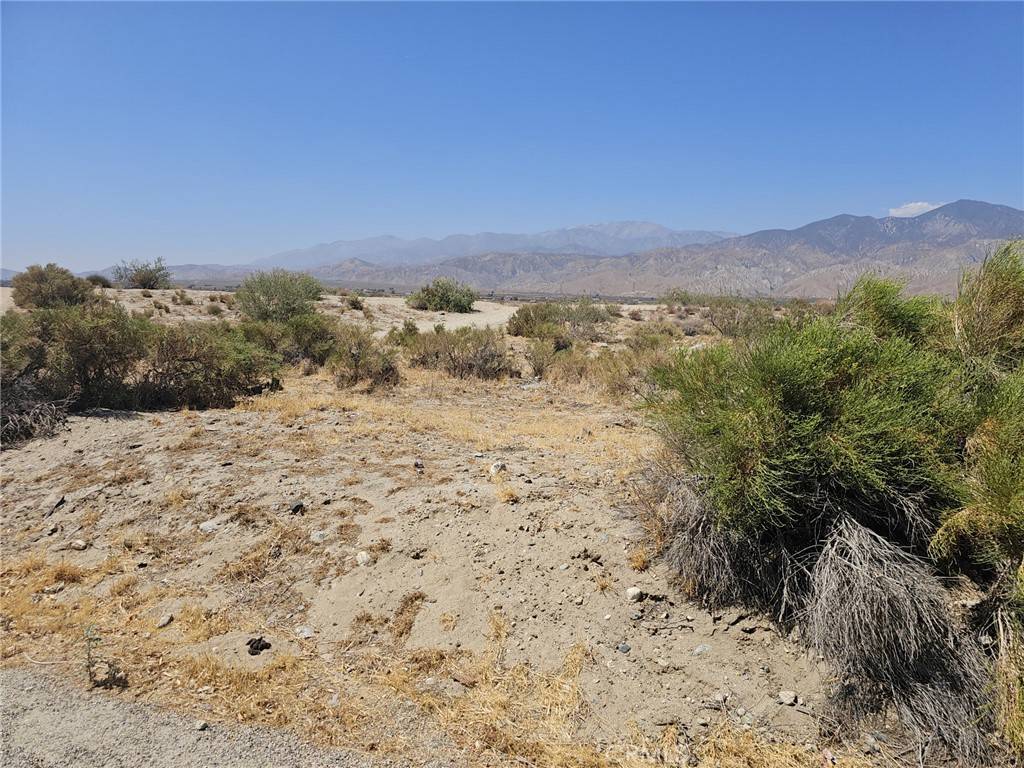 Cabazon, CA 92230,51800 Adele ST
