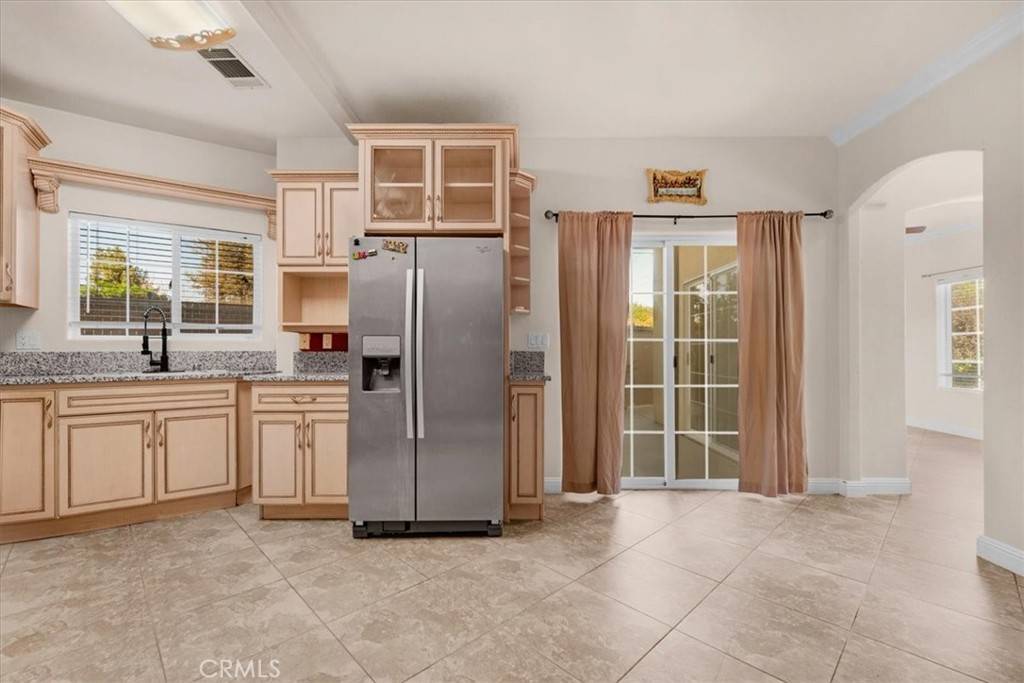 Fresno, CA 93725,3271 E Muscat AVE