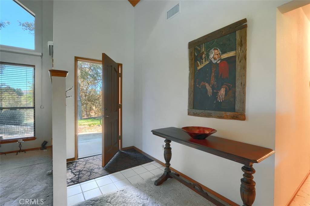 Mariposa, CA 95338,4644 Bridgeport DR