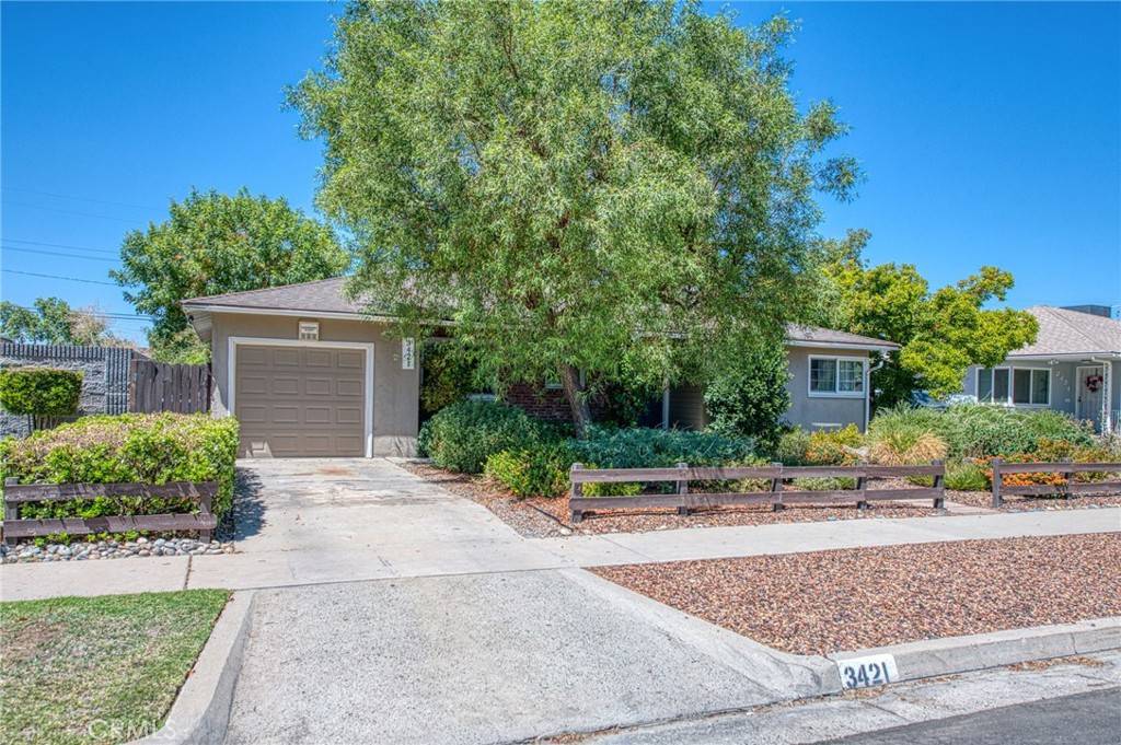 Fresno, CA 93726,3421 N Callisch ST