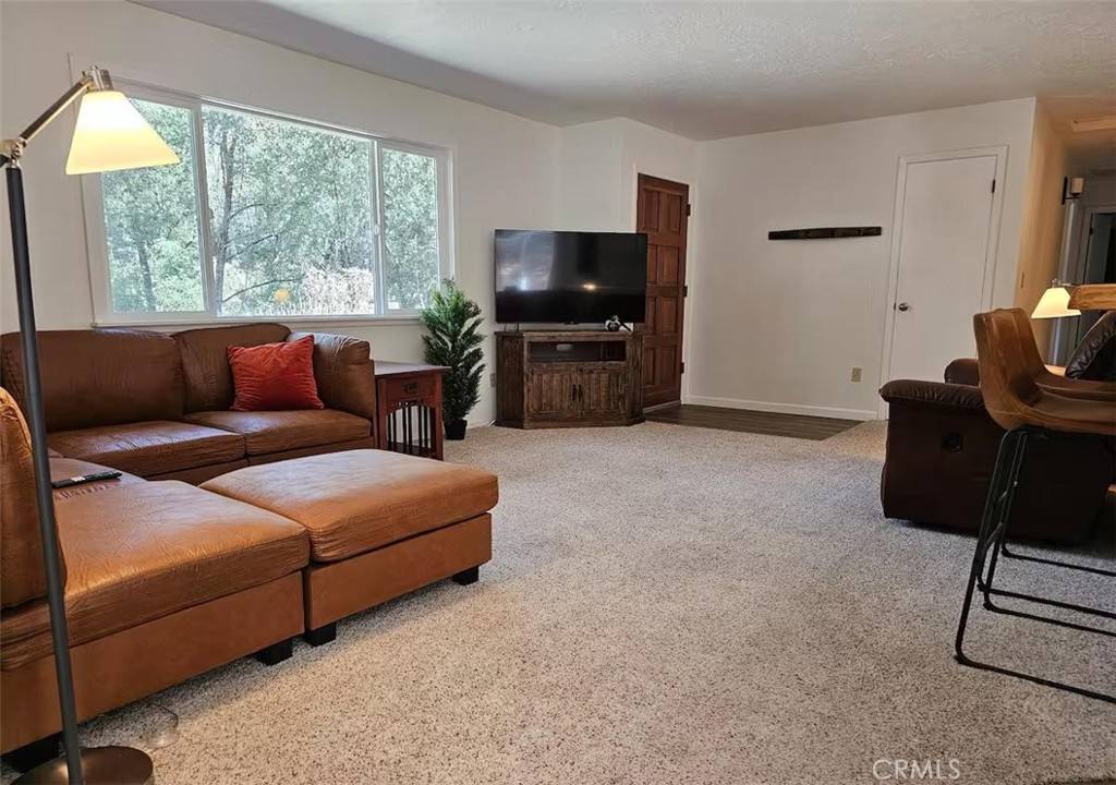 Ahwahnee, CA 93601,46510 Bissett Station