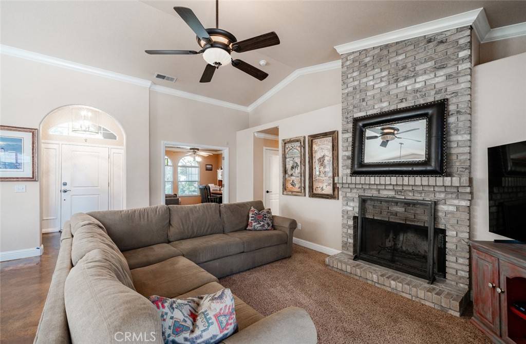 Kingsburg, CA 93631,2232 Howard ST