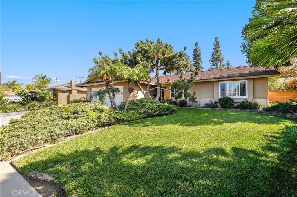 Anaheim, CA 92806,516 S Peregrine