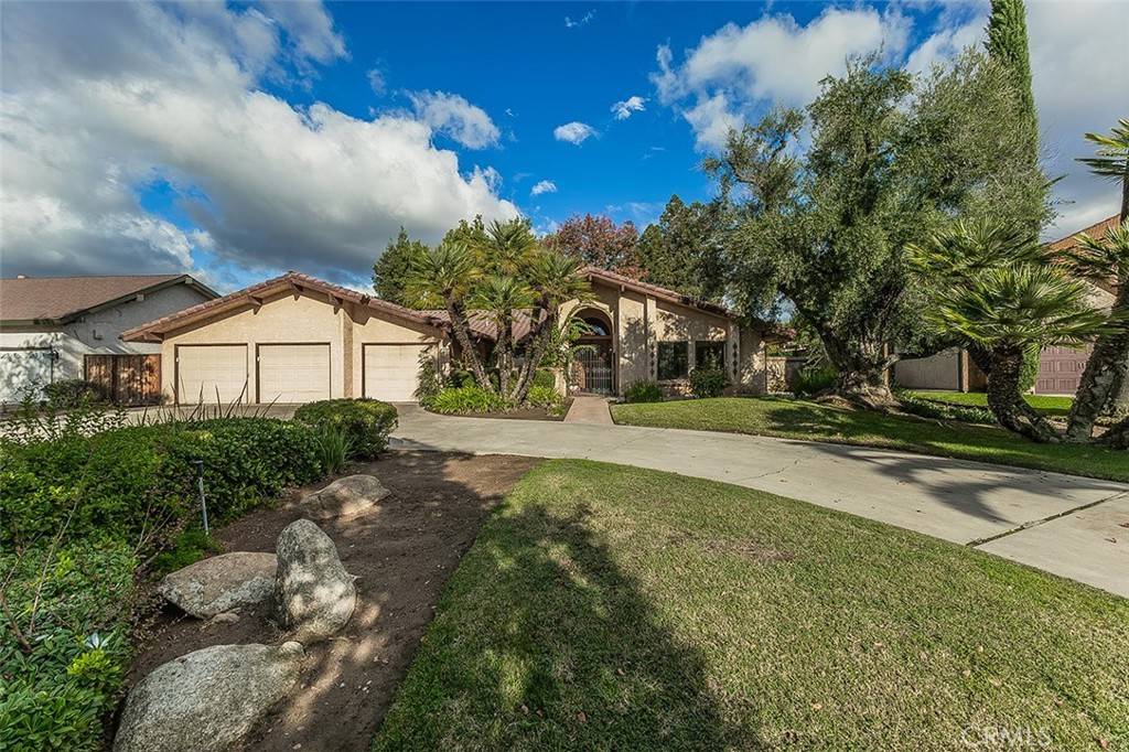 Fresno, CA 93720,406 E Audubon DR