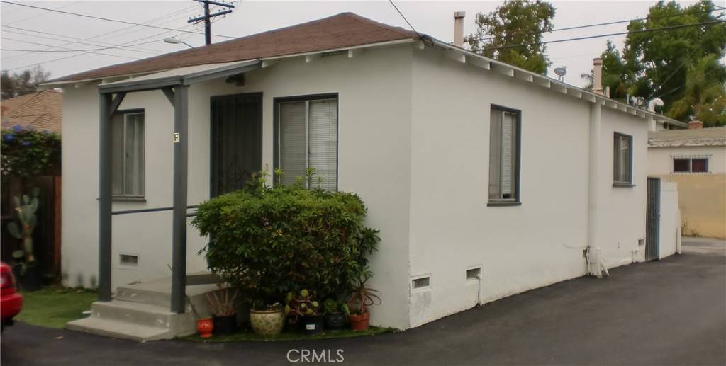 Santa Monica, CA 90404,1937 17th ST