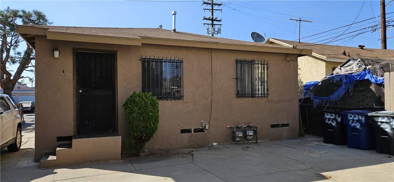 Los Angeles, CA 90022,1224 Fraser AVE