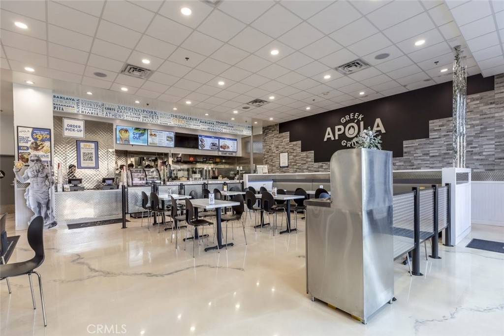 Valencia, CA 91355,28263 Newhall Ranch RD