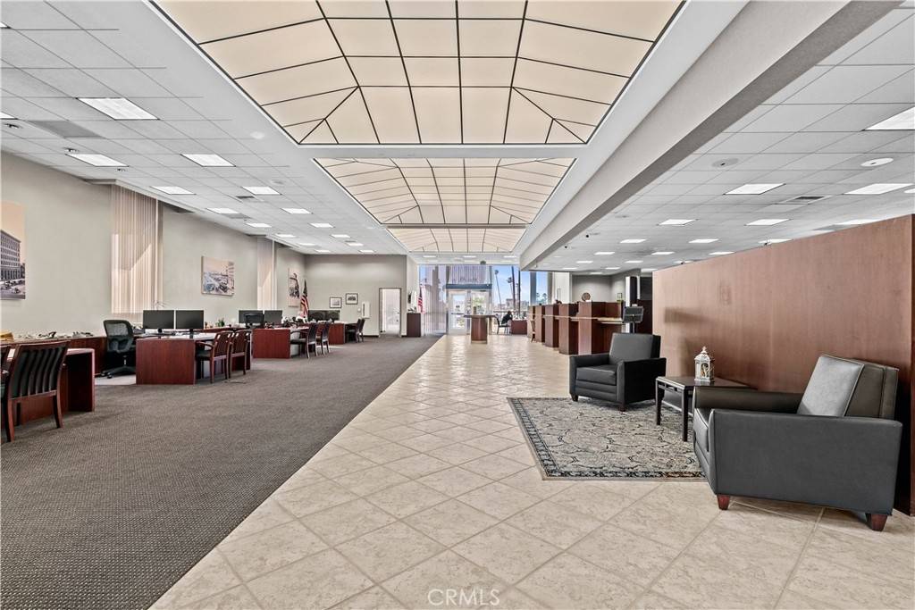 Glendale, CA 91202,1000 N Brand BLVD